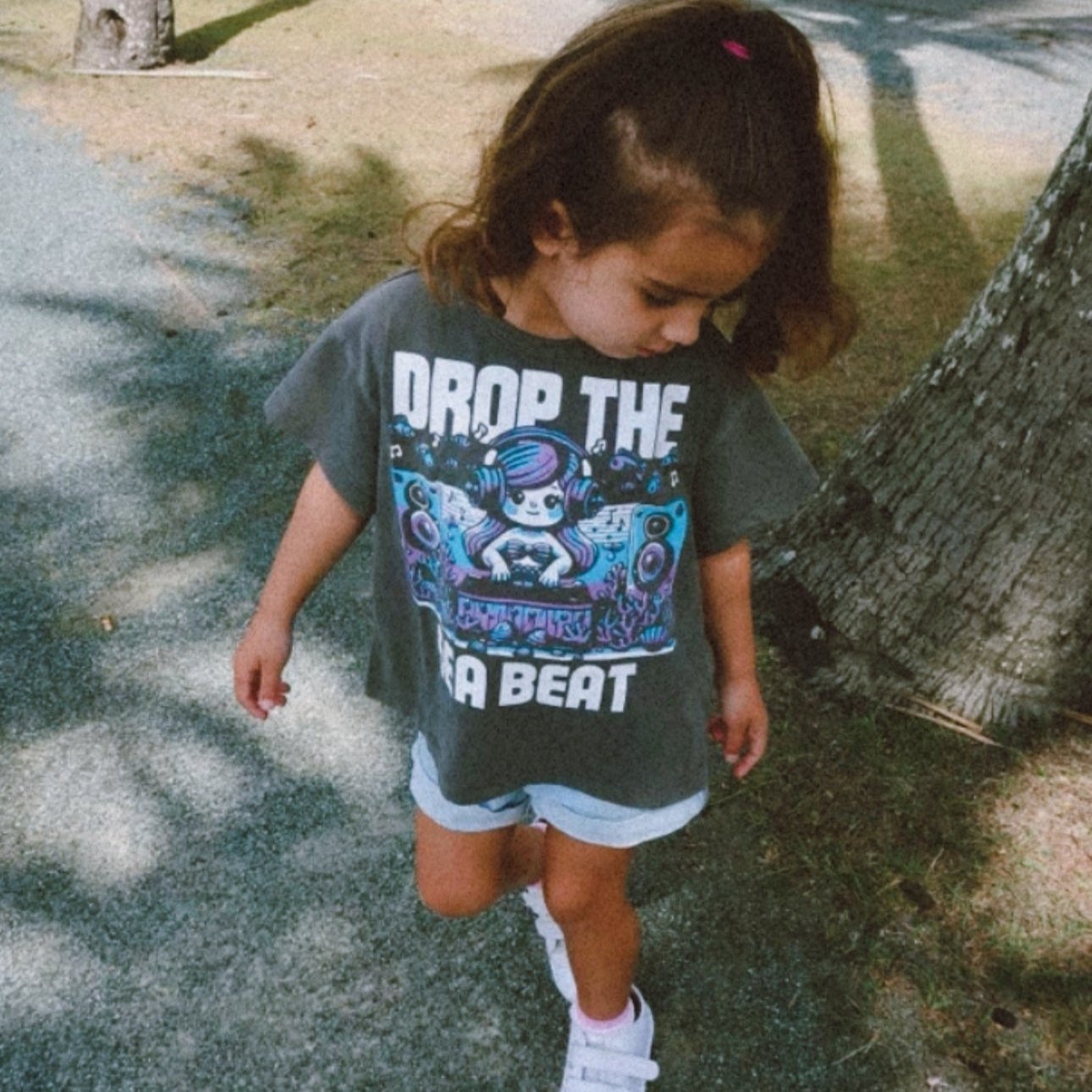 Drop the sea beat tee